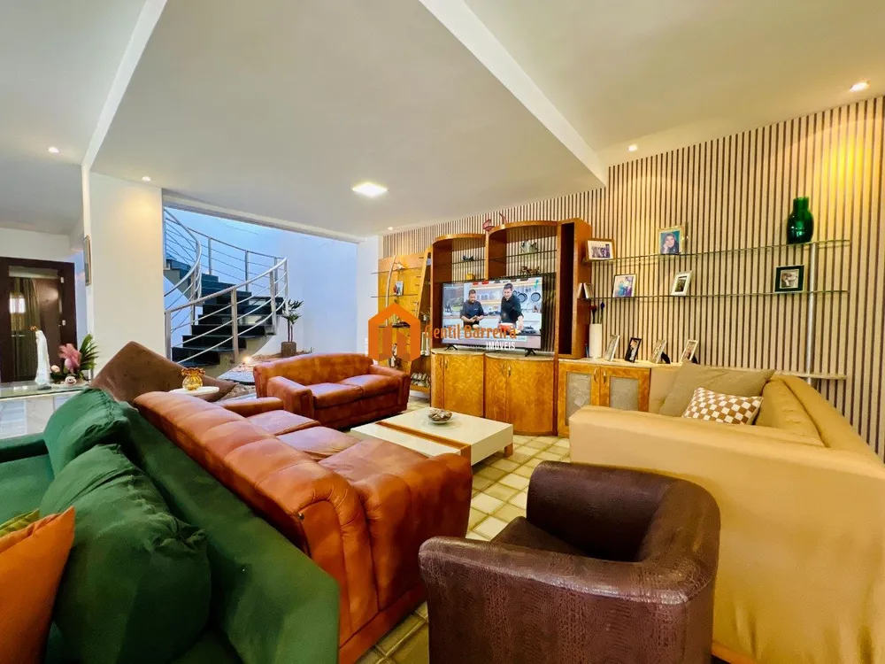 Casa, 4 quartos, 246 m² - Foto 9