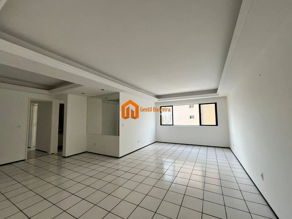Apartamento, 3 quartos, 131 m² - Foto 2