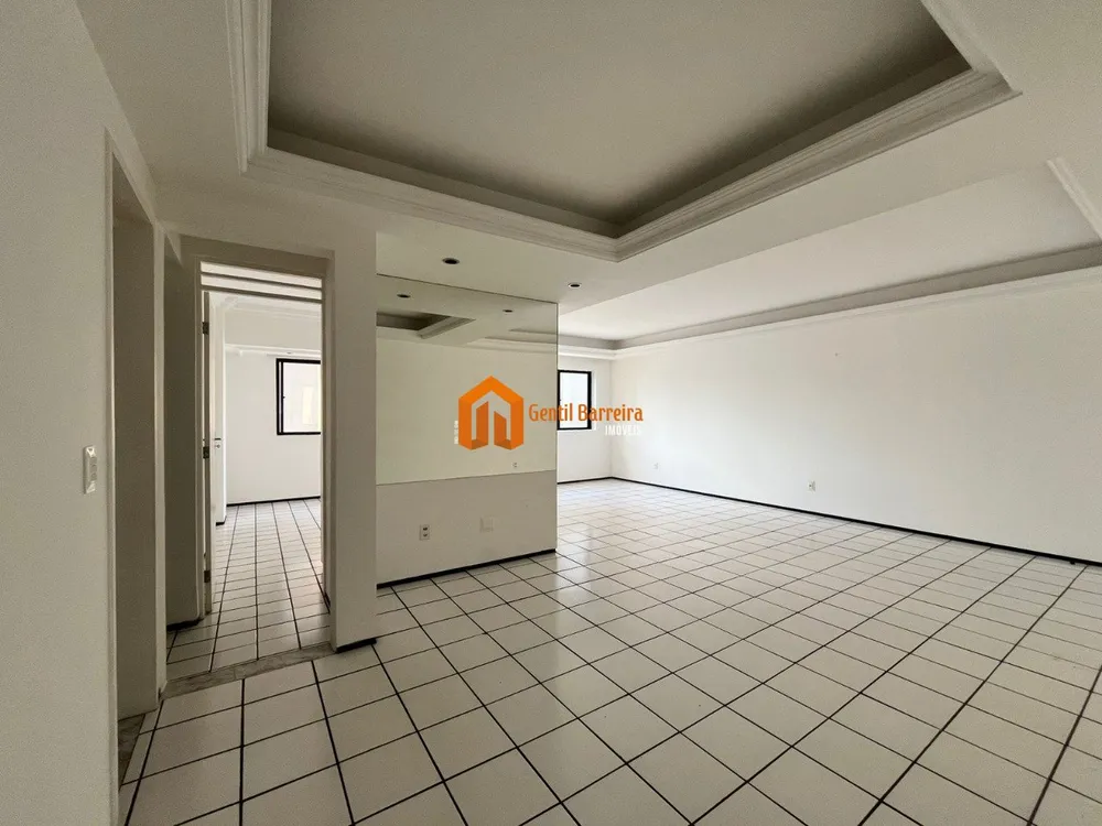 Apartamento, 3 quartos, 131 m² - Foto 2