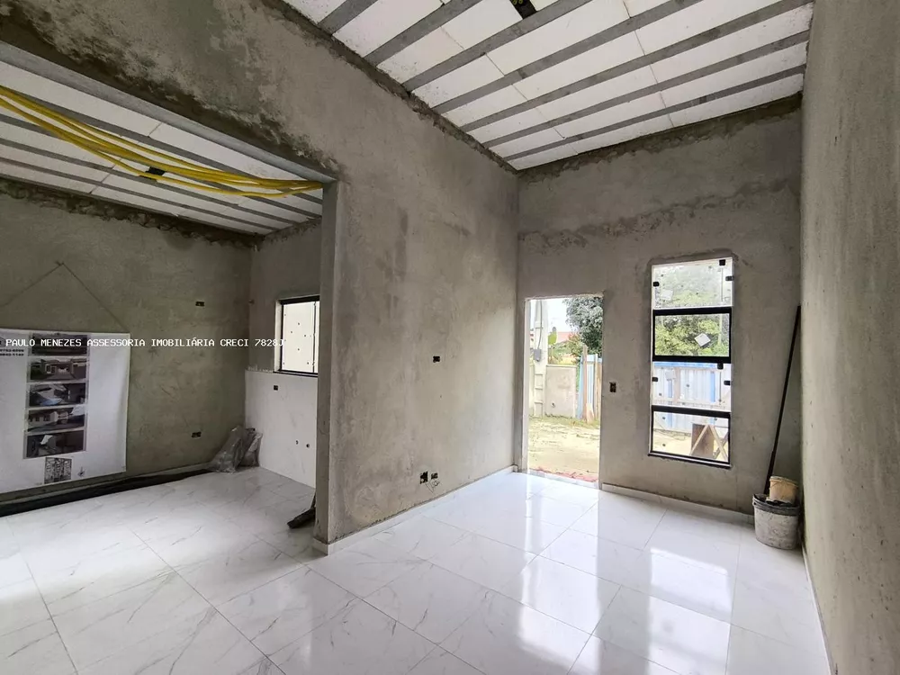 Casa à venda com 3 quartos, 137m² - Foto 4