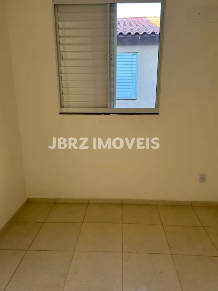 Apartamento à venda com 2 quartos, 60m² - Foto 2