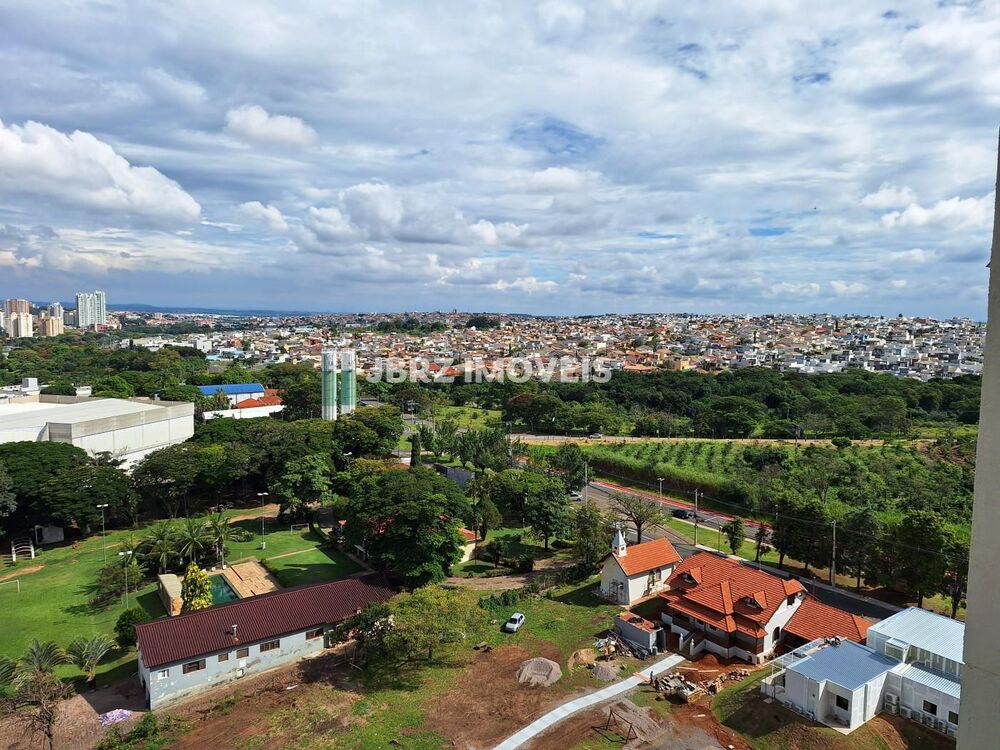 Apartamento para alugar com 2 quartos, 75m² - Foto 7