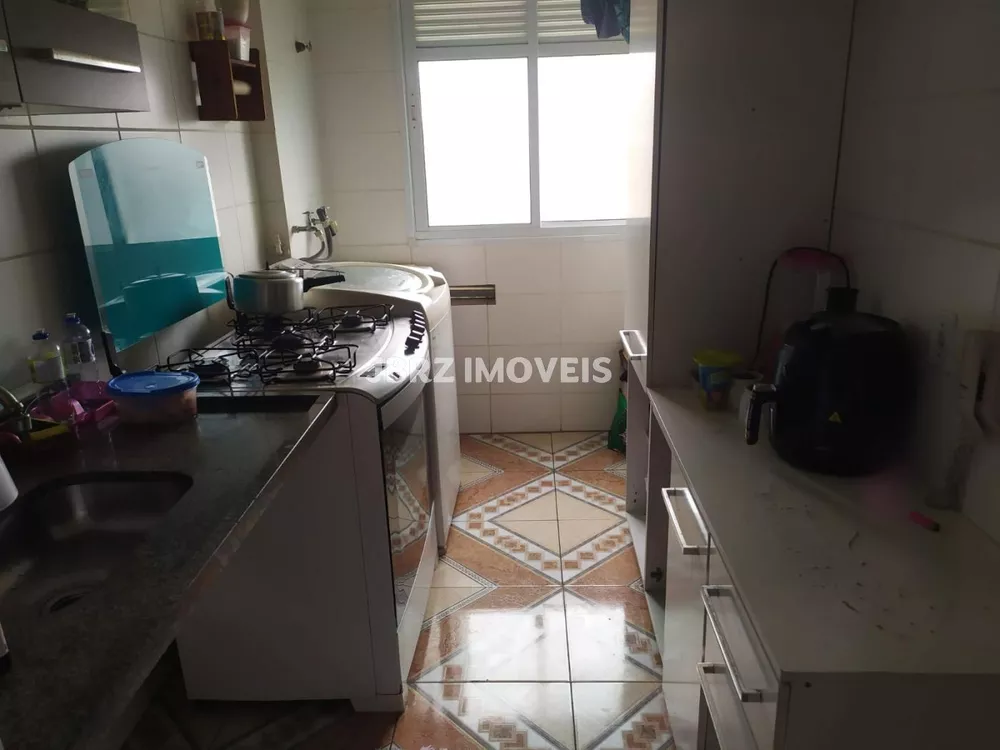 Apartamento à venda com 2 quartos, 51m² - Foto 4