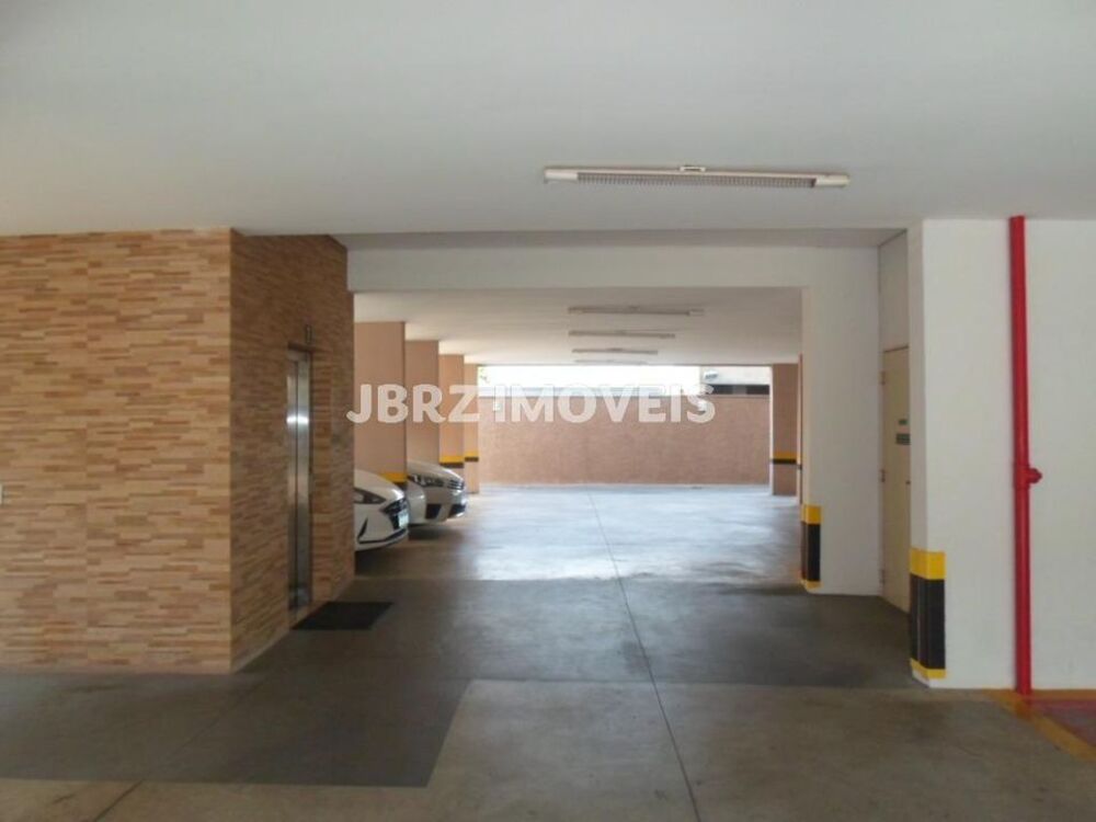 Apartamento para alugar com 2 quartos, 70m² - Foto 13