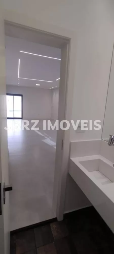 Casa à venda com 3 quartos, 198m² - Foto 8