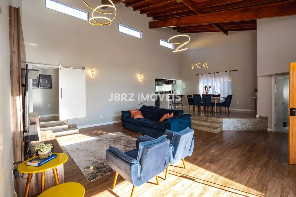 Fazenda à venda com 5 quartos, 350m² - Foto 3