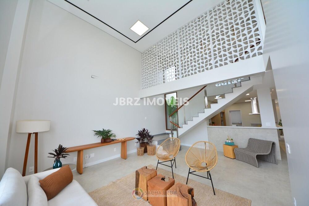 Casa de Condomínio à venda com 4 quartos, 257m² - Foto 3