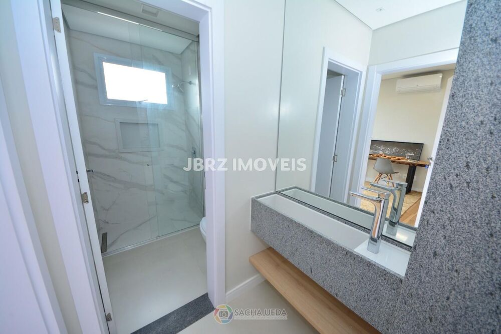 Casa de Condomínio à venda com 4 quartos, 257m² - Foto 31