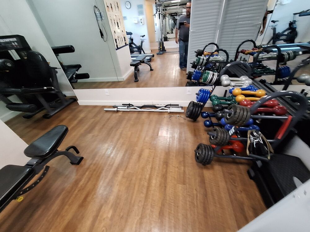 Apartamento para alugar com 2 quartos, 82m² - Foto 42