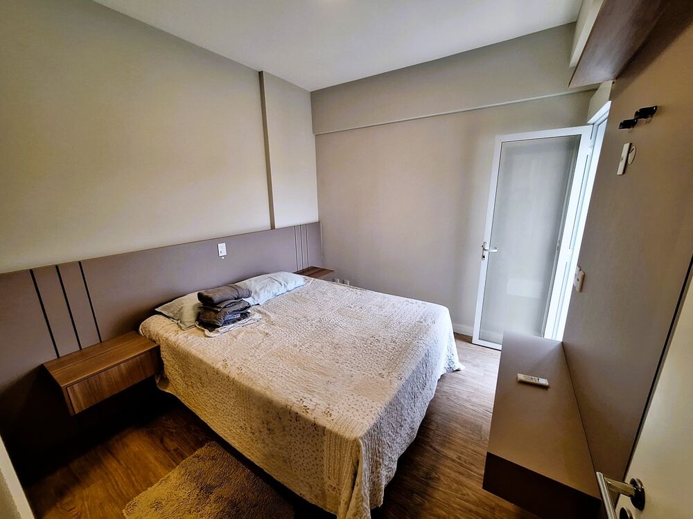 Apartamento para alugar com 2 quartos, 82m² - Foto 12