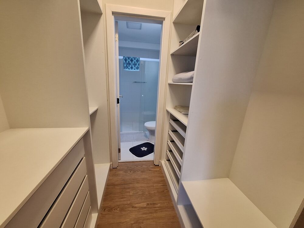 Apartamento para alugar com 2 quartos, 82m² - Foto 14