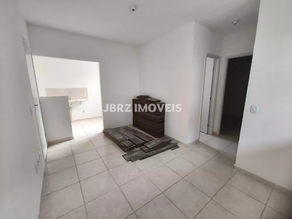 Apartamento à venda com 2 quartos, 43m² - Foto 2