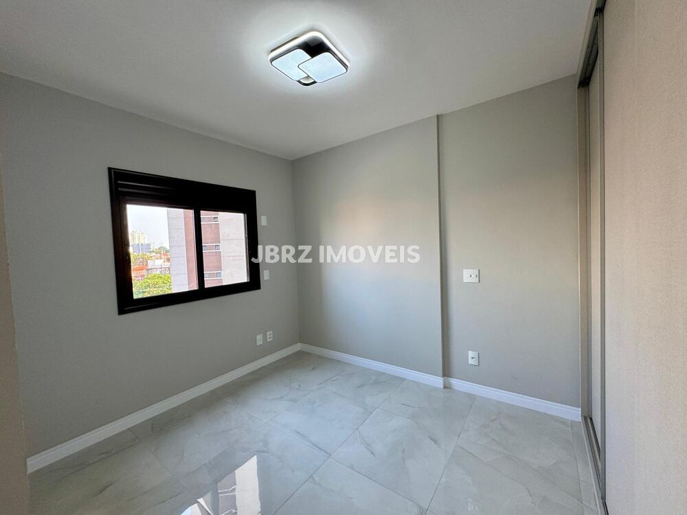 Apartamento à venda com 3 quartos, 99m² - Foto 12