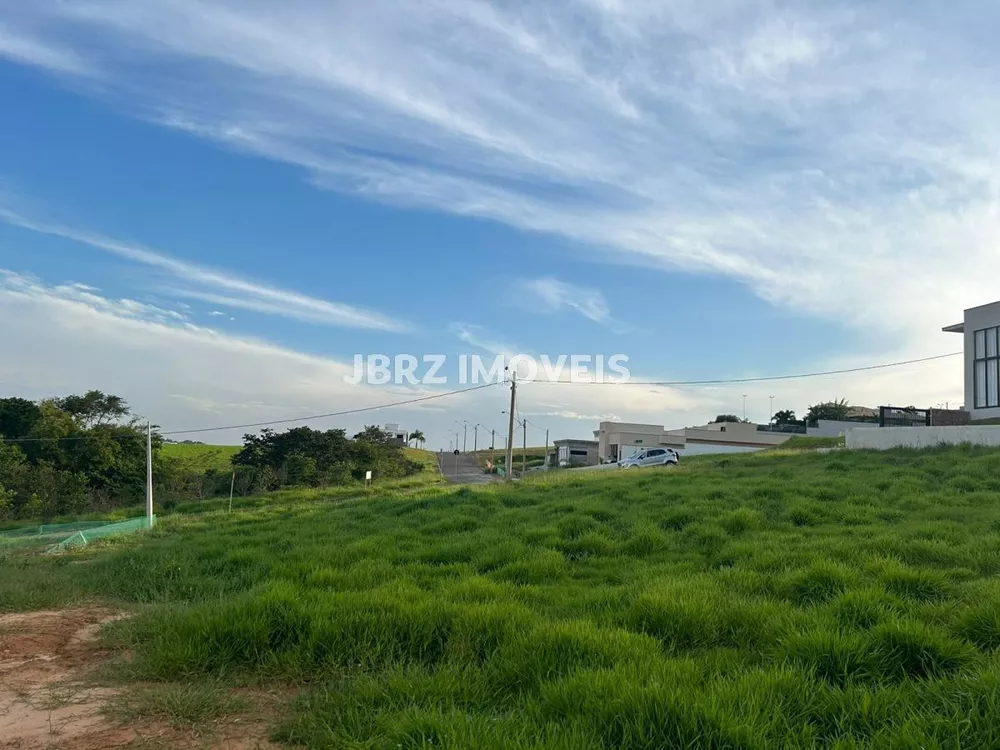 Terreno à venda, 1200m² - Foto 1