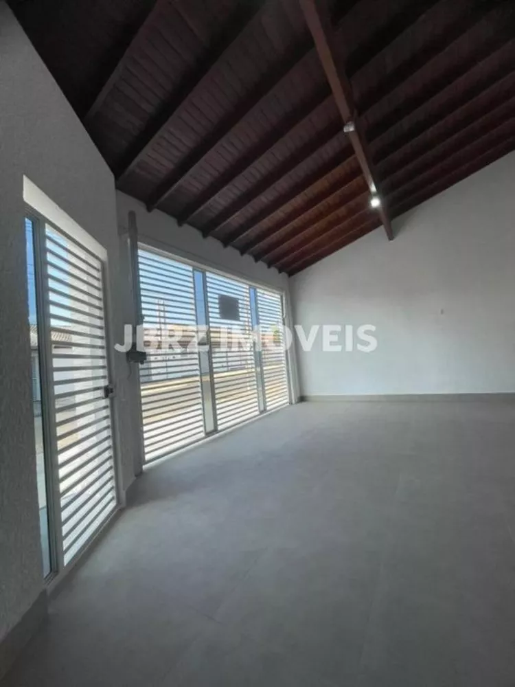 Casa à venda com 2 quartos, 86m² - Foto 4