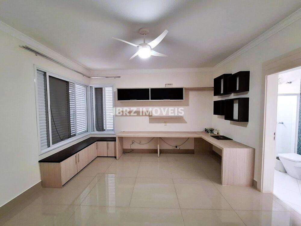 Casa de Condomínio à venda com 4 quartos, 386m² - Foto 37