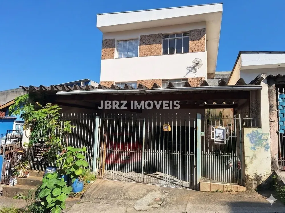 Casa, 5 quartos, 200 m² - Foto 1