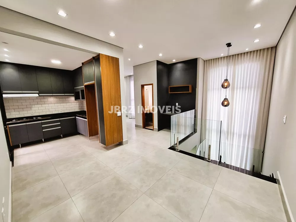 Casa de Condomínio à venda com 3 quartos, 173m² - Foto 1