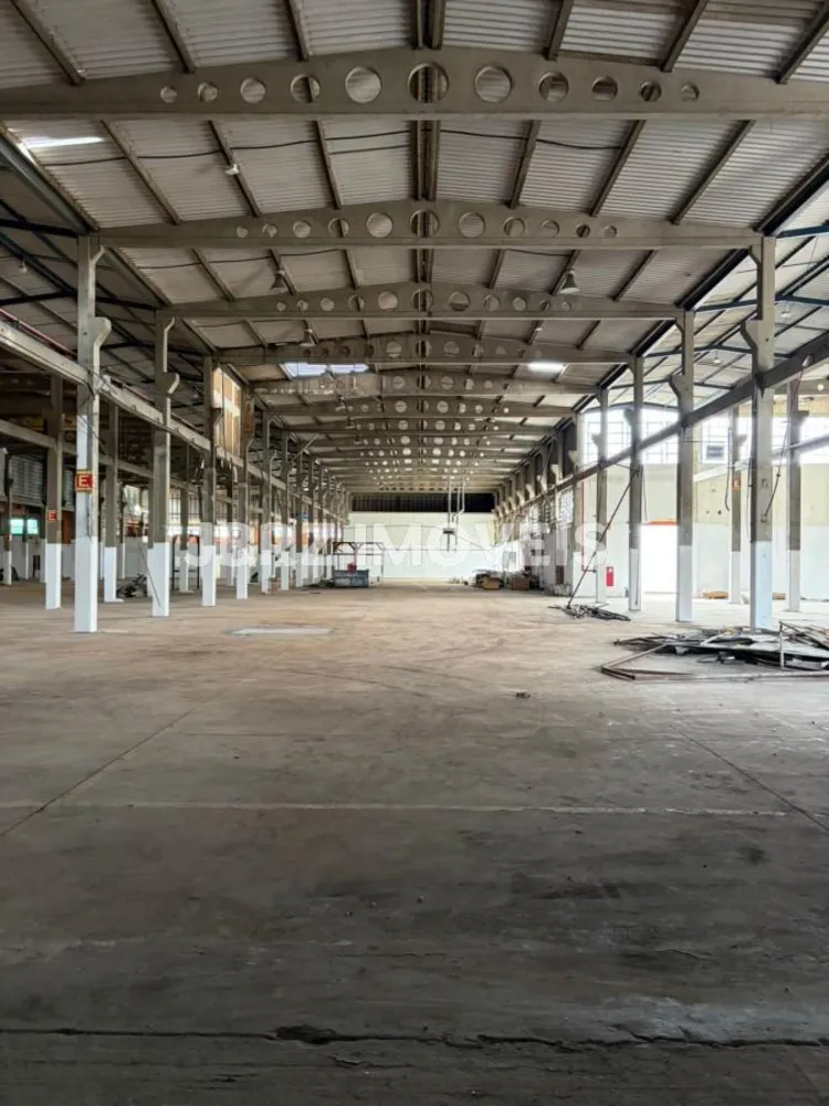 Depósito-Galpão, 11000 m² - Foto 2