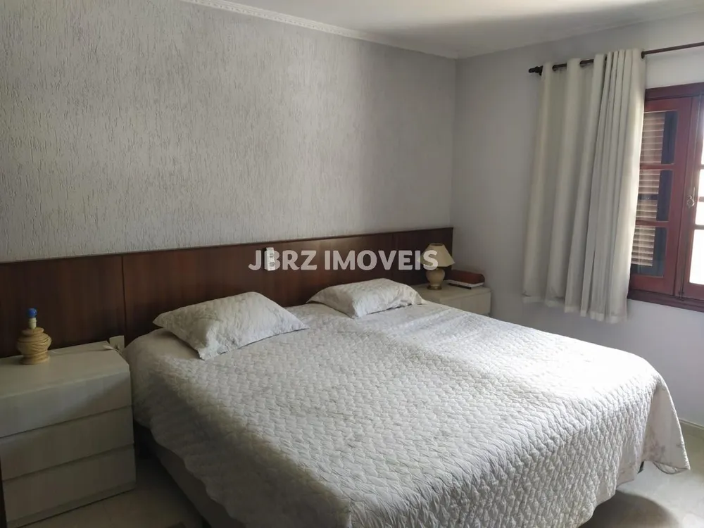 Casa, 3 quartos, 250 m² - Foto 8