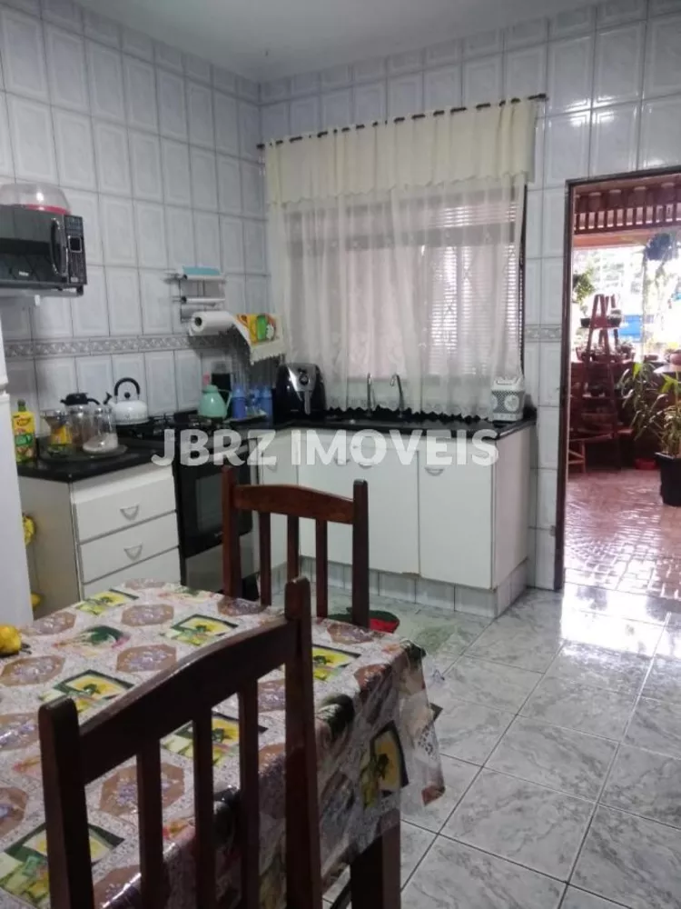 Sobrado à venda com 3 quartos, 135m² - Foto 2