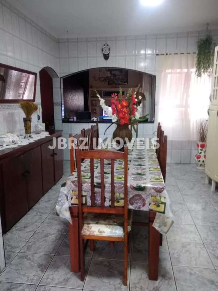 Sobrado à venda com 3 quartos, 135m² - Foto 1