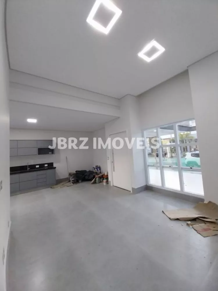 Casa à venda com 3 quartos, 105m² - Foto 4