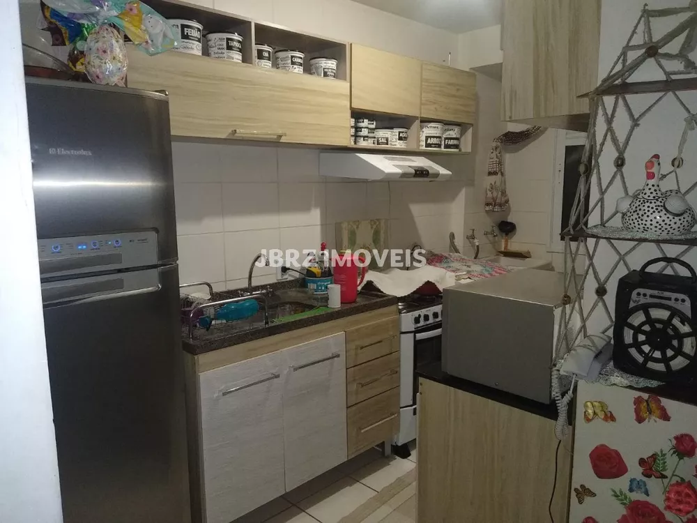 Apartamento à venda com 2 quartos, 50m² - Foto 2