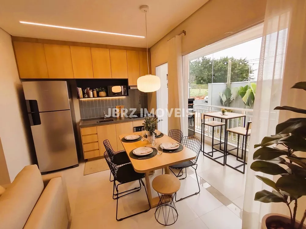 Apartamento à venda com 2 quartos, 47m² - Foto 1