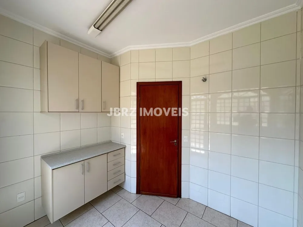 Chácara, 3 quartos, 1022 m² - Foto 7
