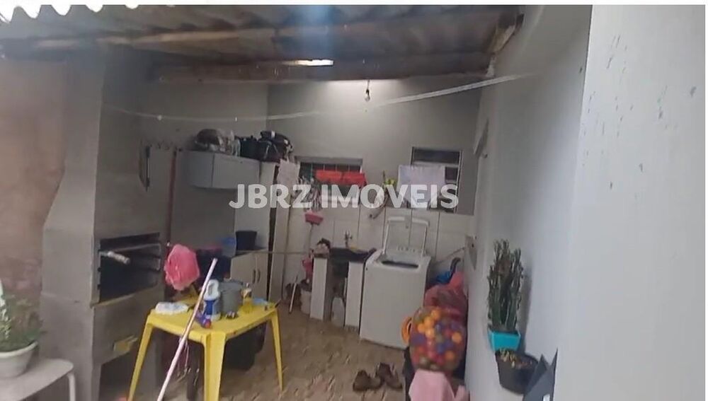 Casa à venda com 2 quartos, 82m² - Foto 11
