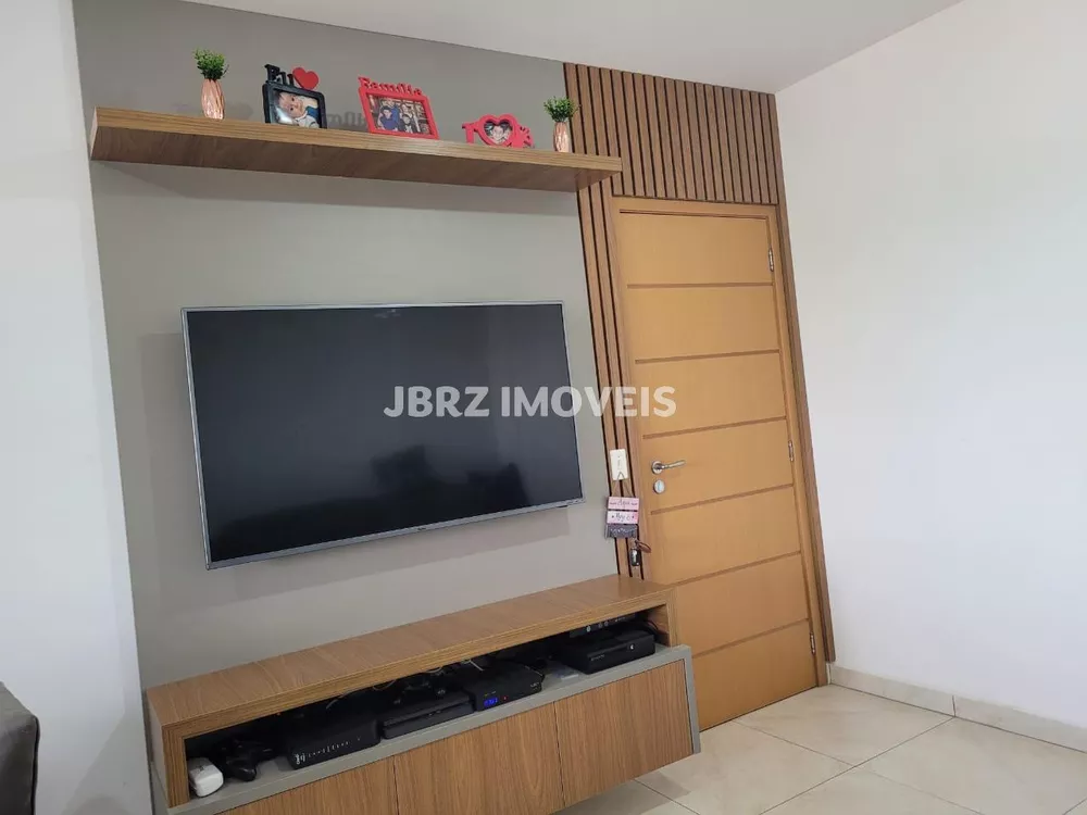 Apartamento à venda com 3 quartos, 82m² - Foto 2