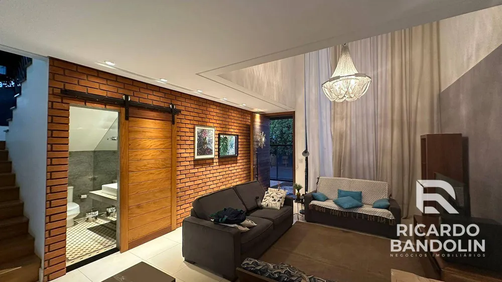 Casa, 3 quartos, 271 m² - Foto 4