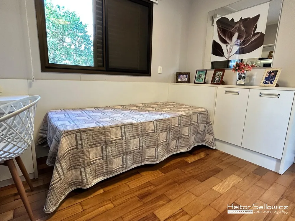 Apartamento, 3 quartos, 220 m² - Foto 12