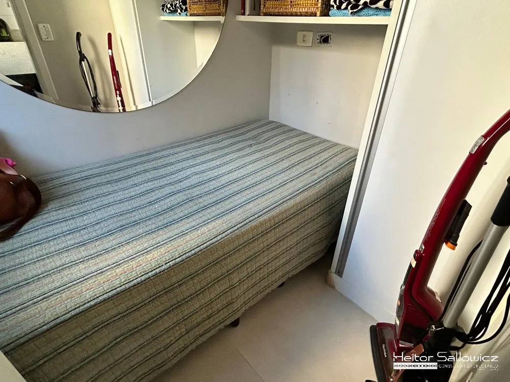 Apartamento, 3 quartos, 220 m² - Foto 2
