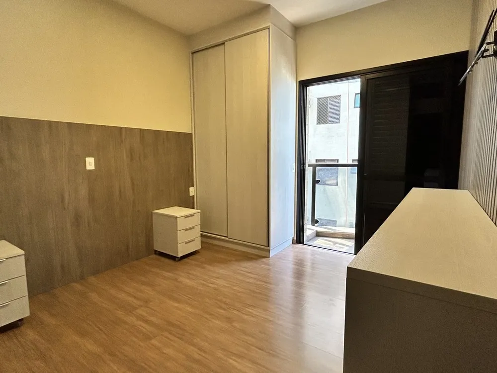 Apartamento, 4 quartos, 252 m² - Foto 14