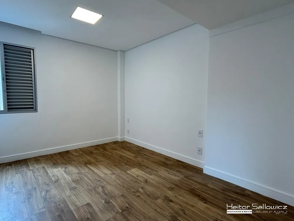 Apartamento, 3 quartos, 223 m² - Foto 2