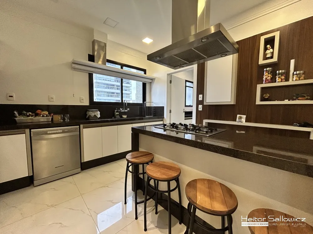 Apartamento, 3 quartos, 140 m² - Foto 8