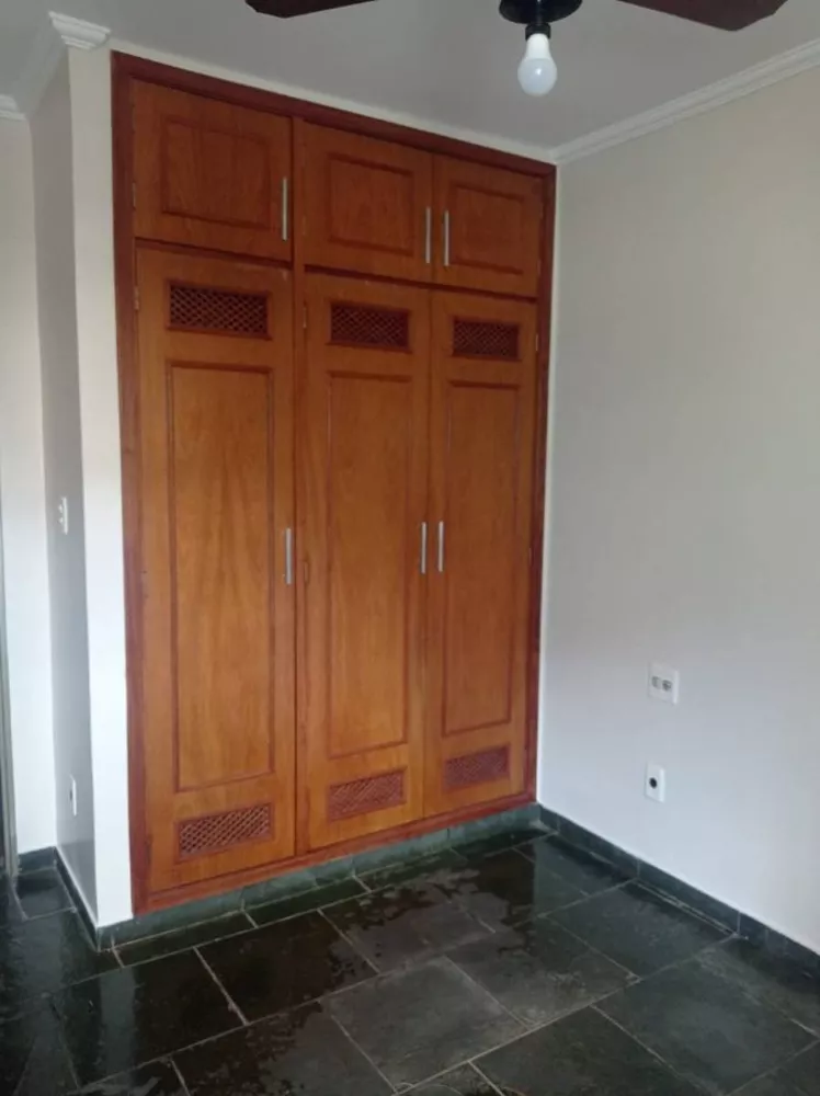 Apartamento à venda com 3 quartos, 86m² - Foto 2