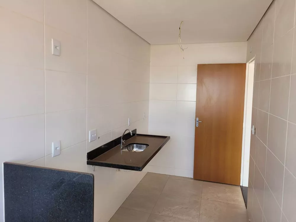 Apartamento à venda com 2 quartos, 60m² - Foto 6