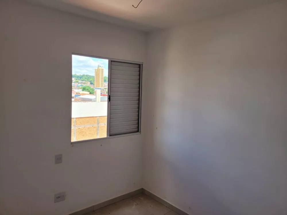 Apartamento à venda com 2 quartos, 60m² - Foto 11