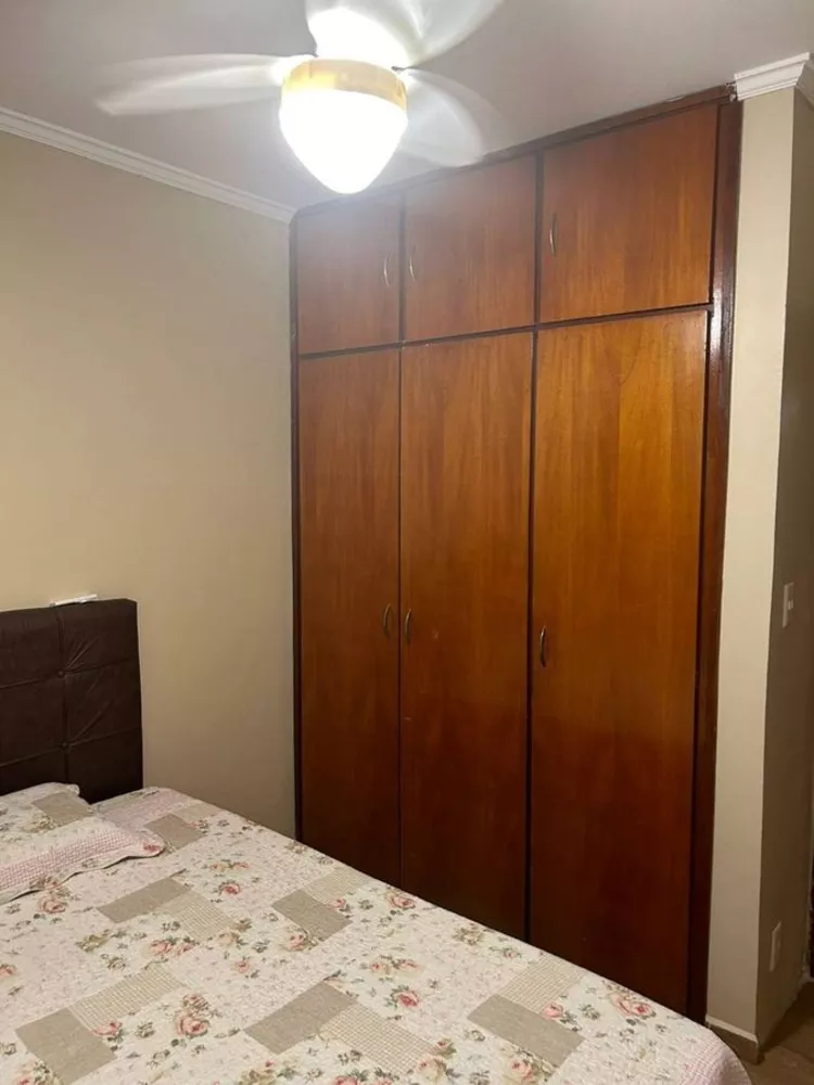 Apartamento para alugar com 2 quartos, 96m² - Foto 13