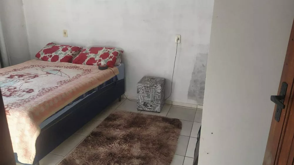 Casa à venda com 2 quartos, 75m² - Foto 8