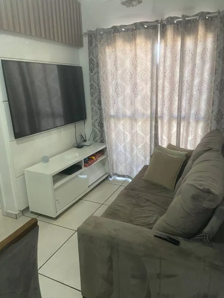 Apartamento à venda com 2 quartos, 47m² - Foto 2