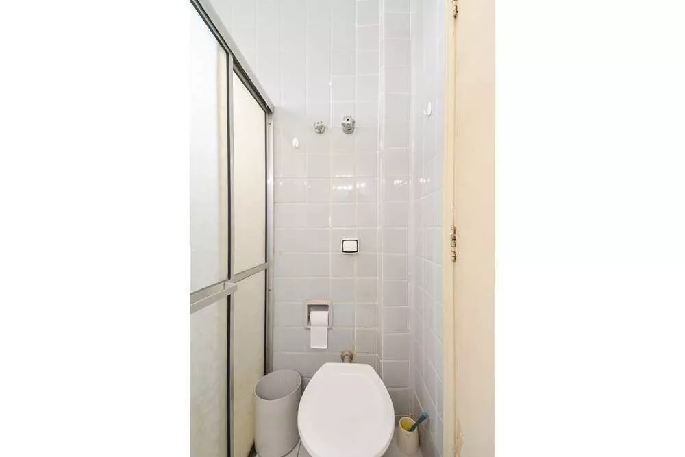 Apartamento à venda com 3 quartos, 239m² - Foto 8