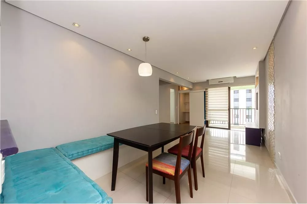 Apartamento à venda com 2 quartos, 65m² - Foto 1