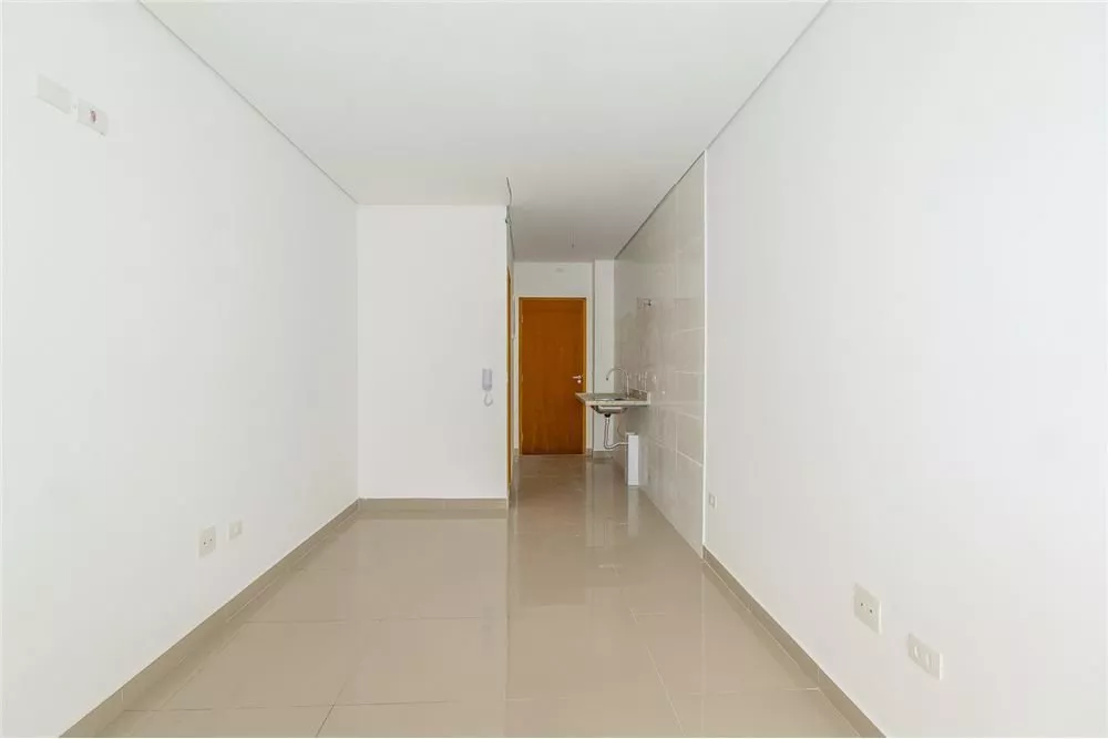 Apartamento à venda com 1 quarto, 30m² - Foto 2