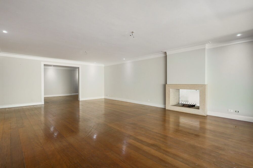 Casa à venda com 5 quartos, 595m² - Foto 1