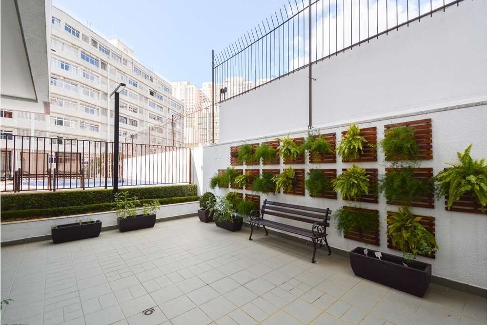 Apartamento à venda com 2 quartos, 72m² - Foto 1