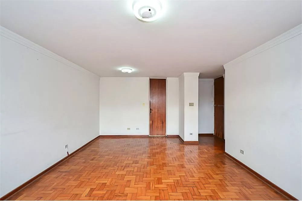 Apartamento à venda com 3 quartos, 130m² - Foto 3